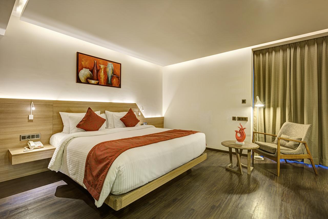 Attide Hotel Бангалор Экстерьер фото